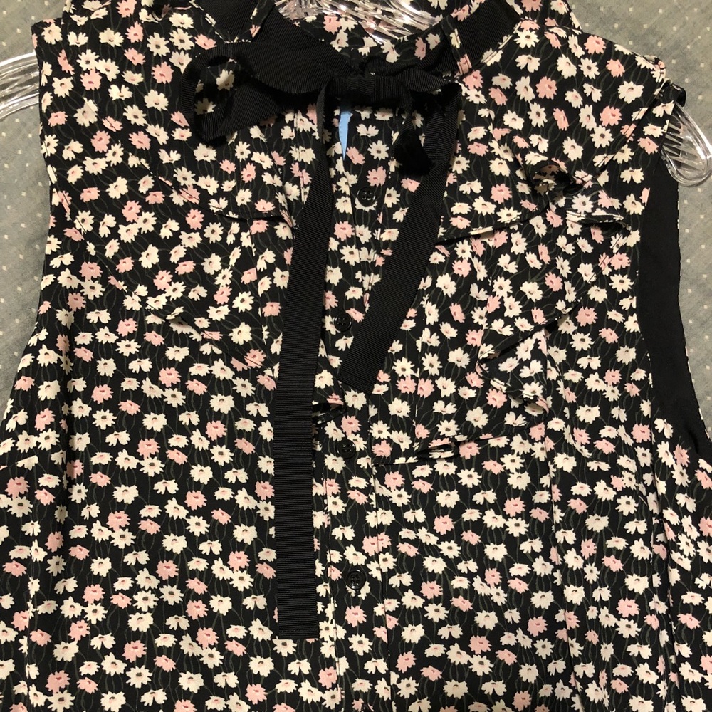Flowered Dress - Picture 2 of 4
